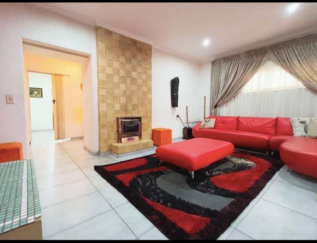 4 BEDROOM HOUSE FOR SALE IN MINDALORE